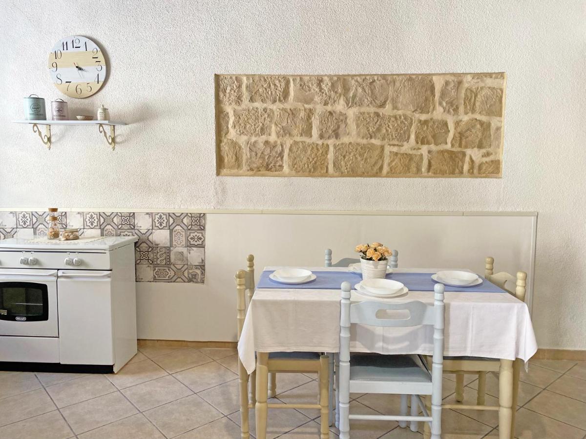 Mareantico Shabby Apartment Sampieri Exterior foto